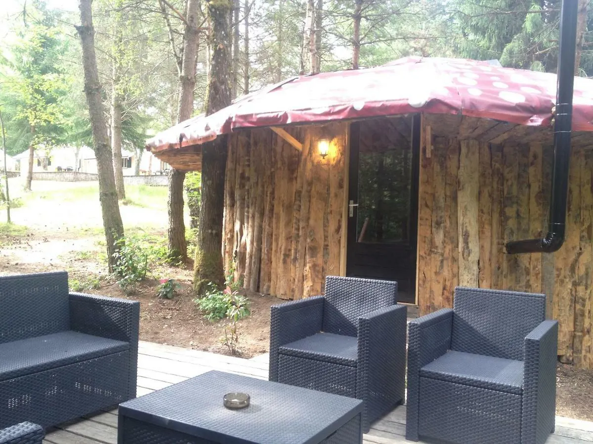Campsite Le Paradou Camping & Gites Villa Saint-Priest-la-Prugne